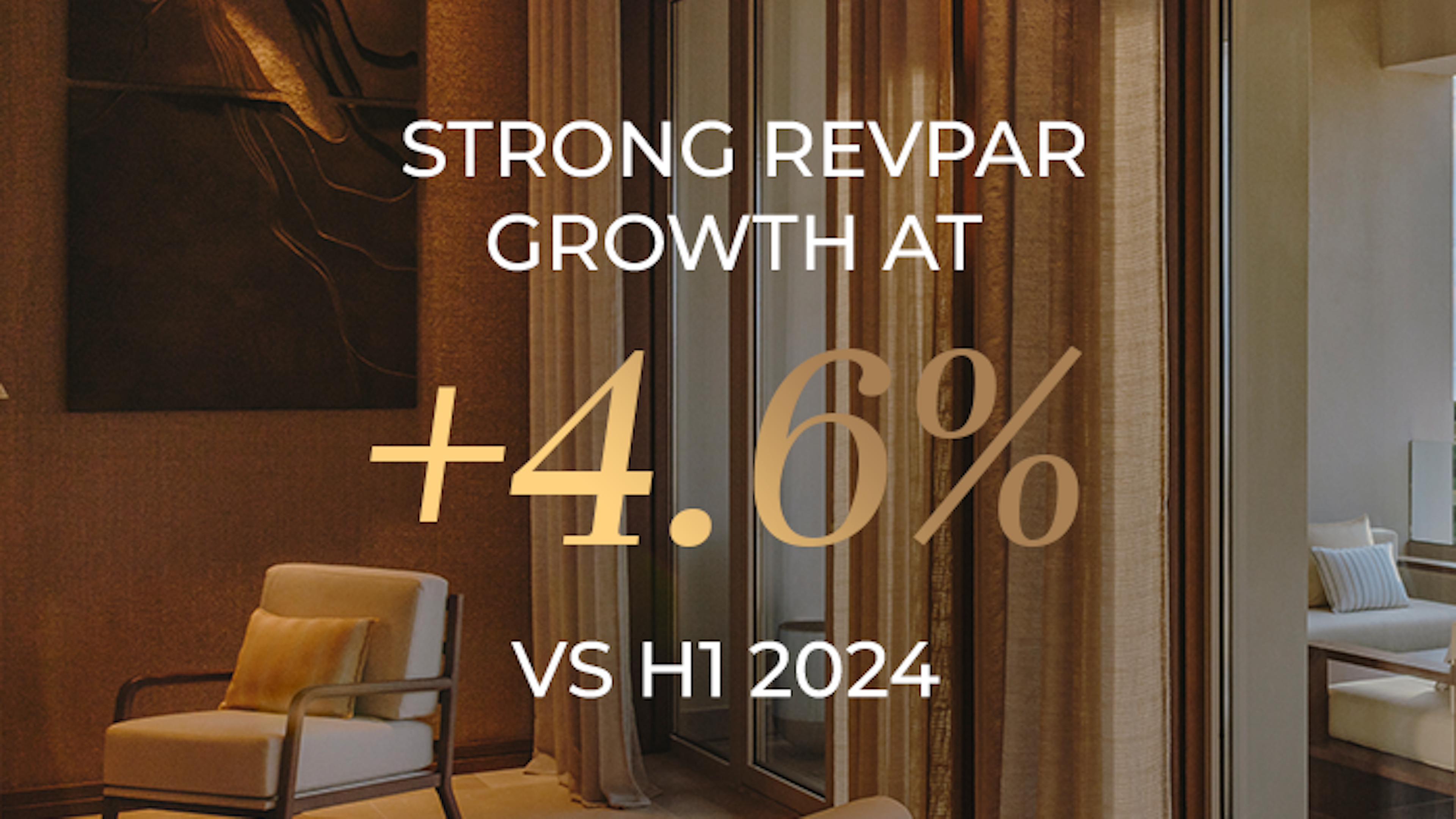 Photo avec écrit Revpar hausse de 4,6%