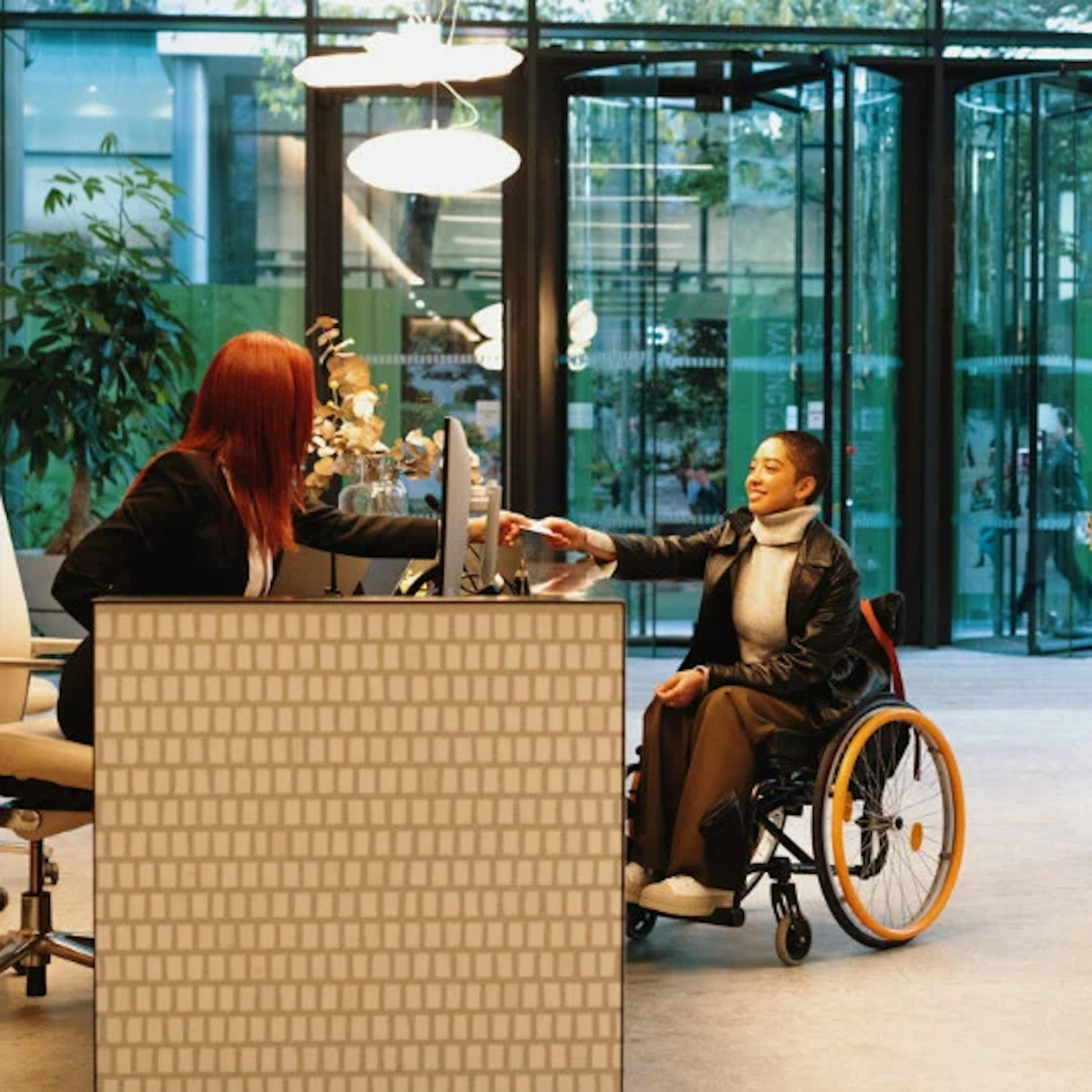 Picture of disabled person in Accor hotel