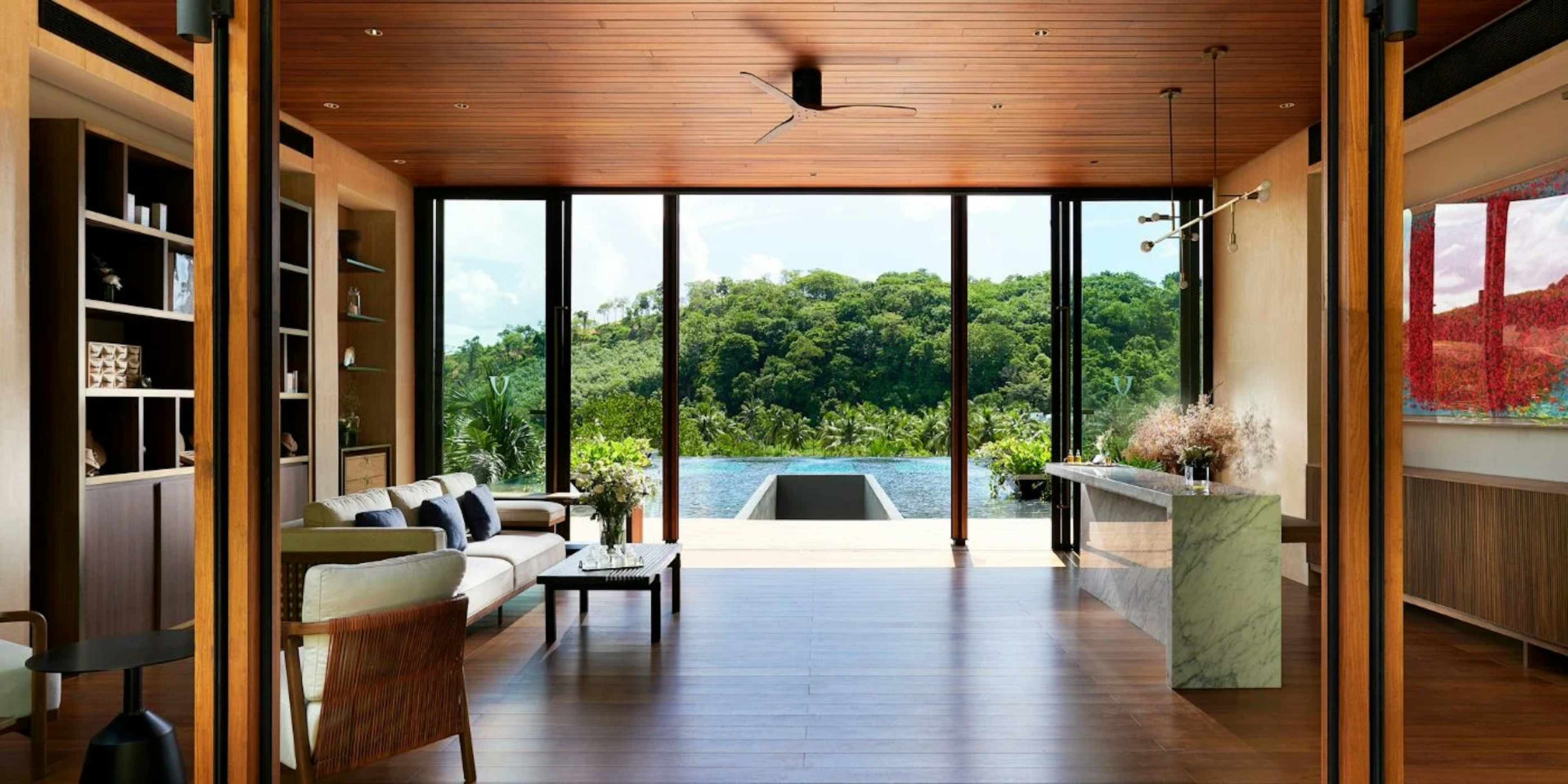 Picture of Hotel luxury suit