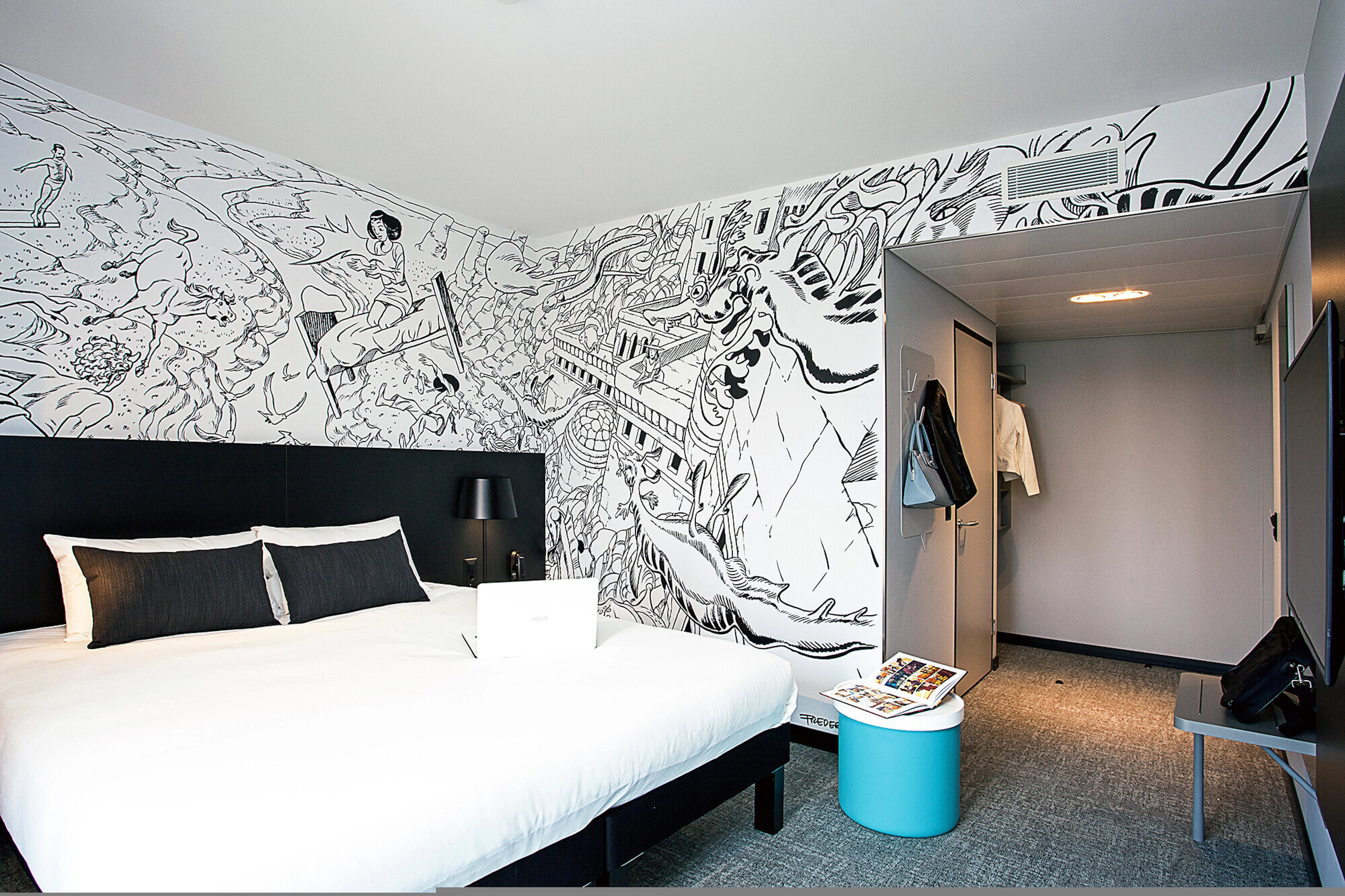 ibis_Styles_Carouge_-_Chambre_©J.Lacave.jpg