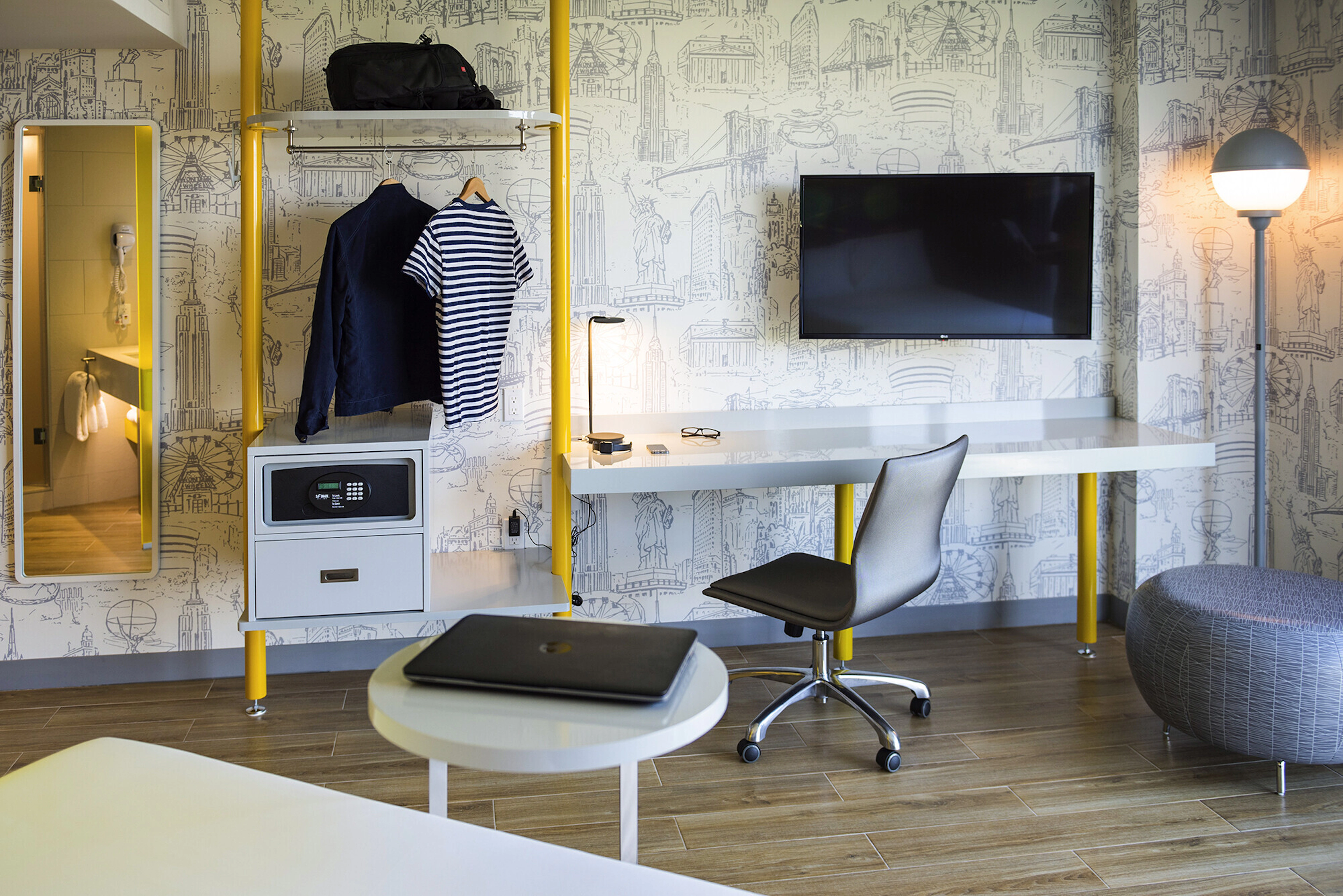 Ibis Styles New York LaGuardia Airport 9856